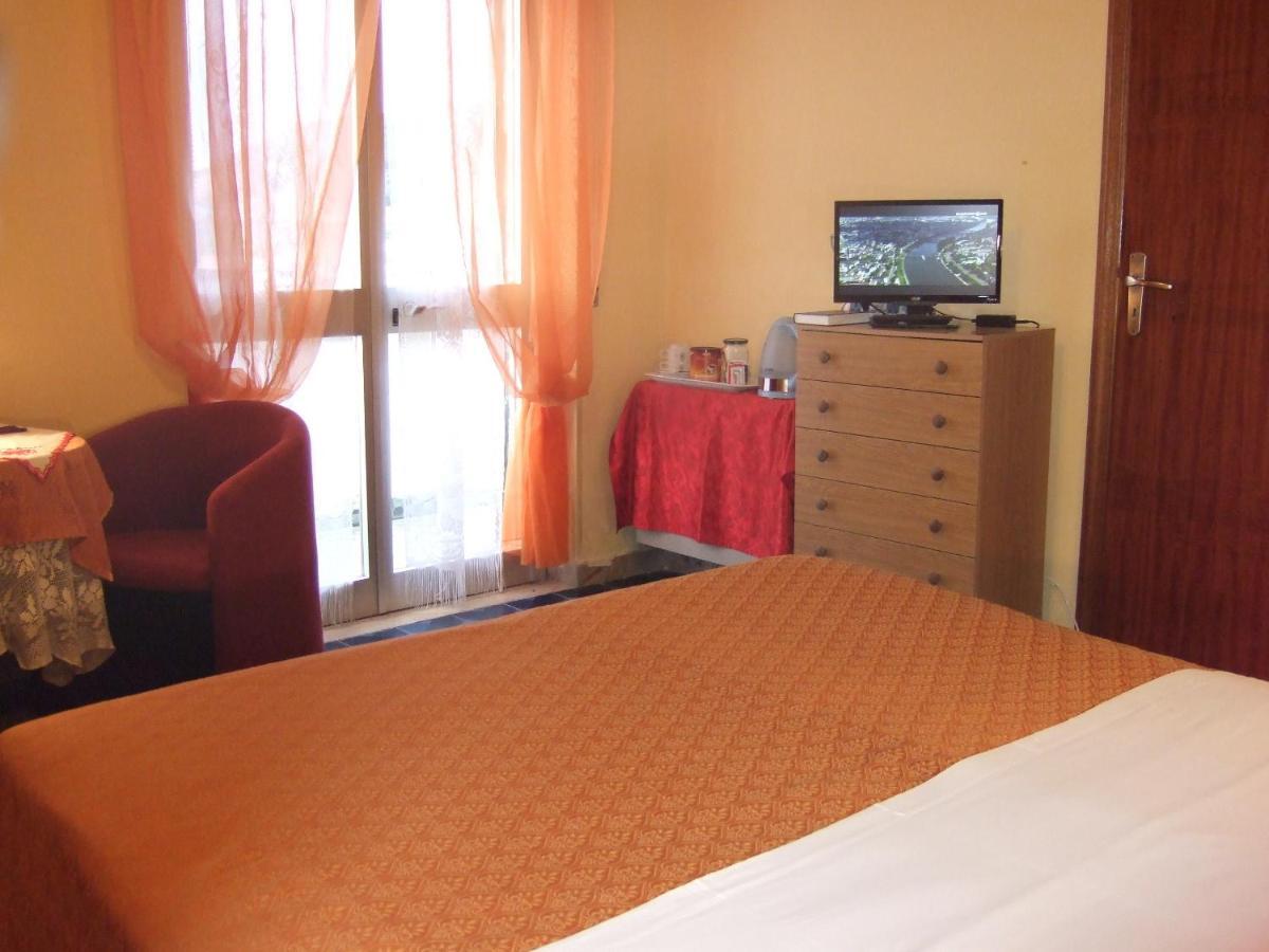 Hotel Torino Falerna Oda fotoğraf